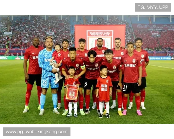 云南玉昆引进强援，巴乙球员与国脚助力保级